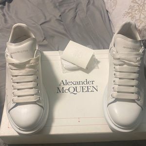 Off white Alexander McQueen